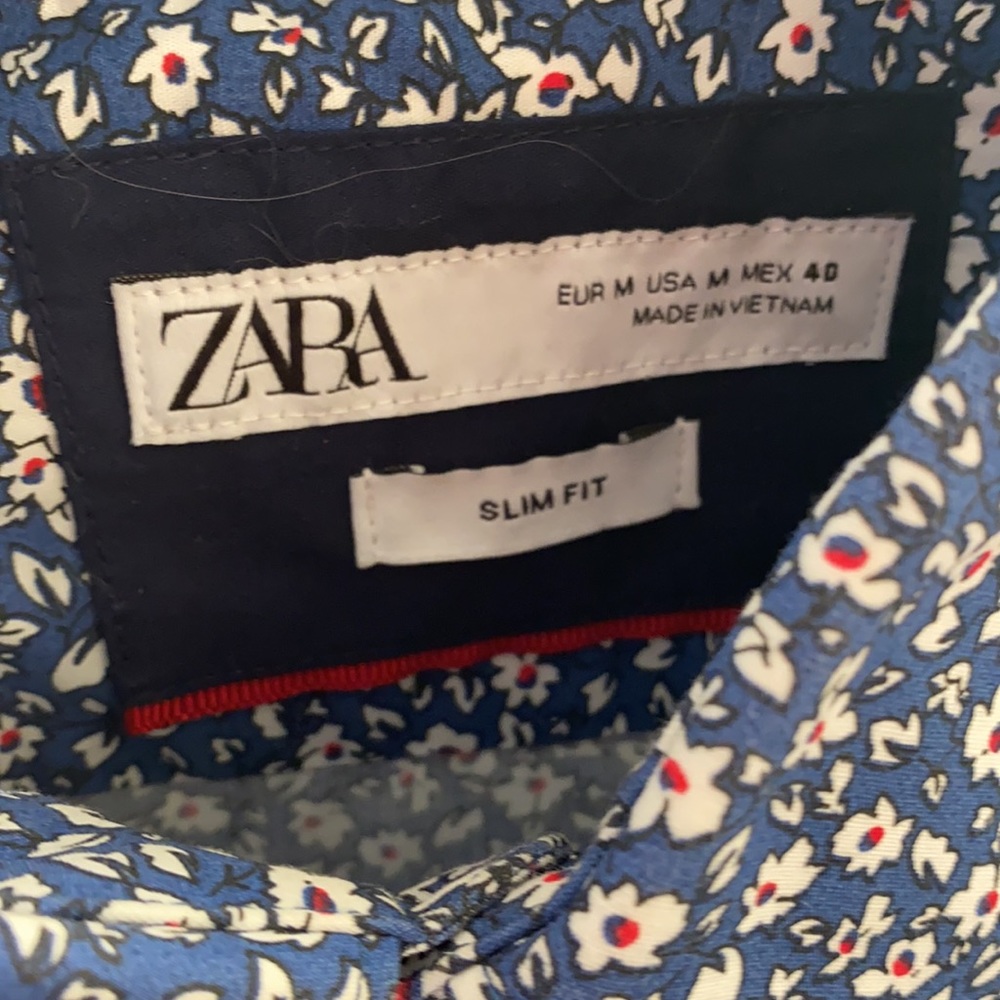 Zara Patterned Button Down - Picture 2 of 2